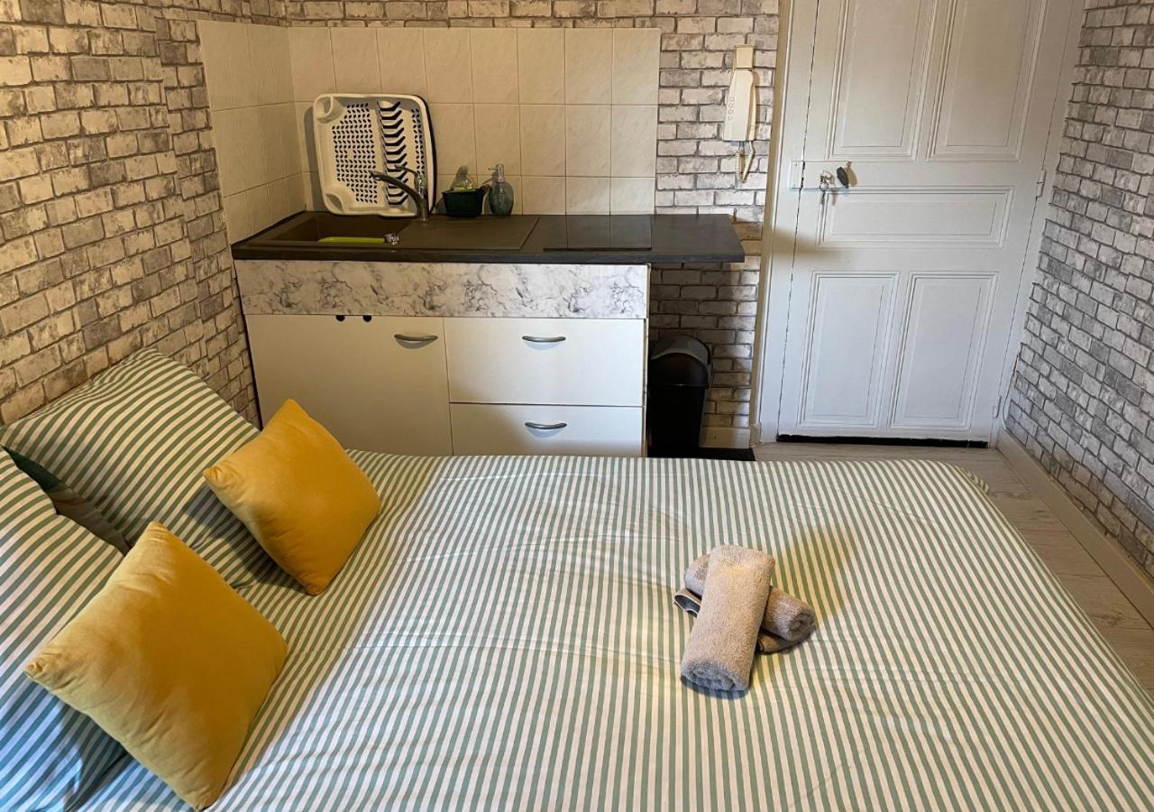 Apartment Cosy Au Pied De La Gare De
