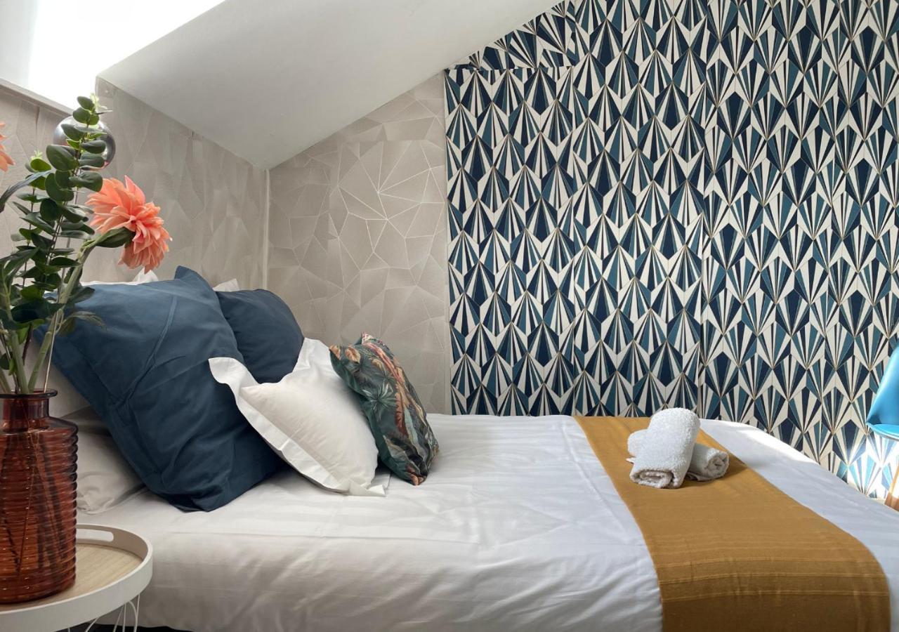 Apartment Cosy Au Pied De La Gare De *